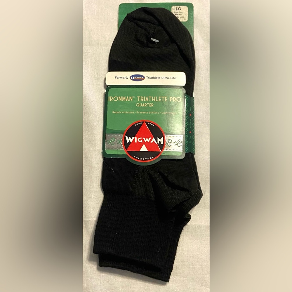 Wigwam Ironman Running Pro Quarter Running Socks M9-12/W10-13 - NWT